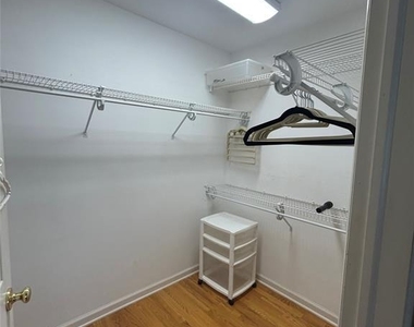 302 Grand Ridge - Photo Thumbnail 33