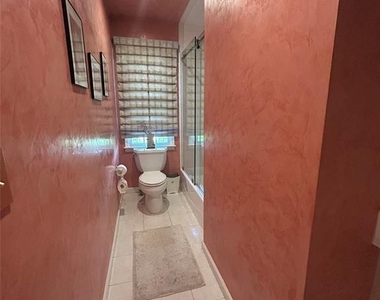 302 Grand Ridge - Photo Thumbnail 37