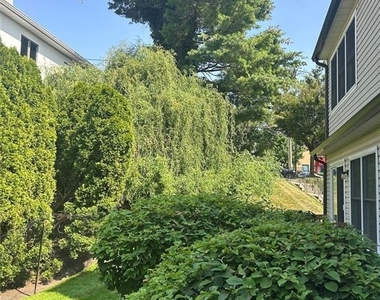 302 Grand Ridge - Photo Thumbnail 9