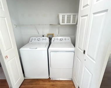 302 Grand Ridge - Photo Thumbnail 27