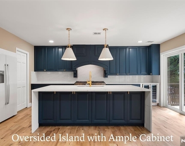 572 Ridgeland - Photo Thumbnail 7