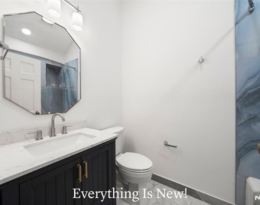572 Ridgeland - Photo Thumbnail 21