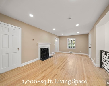 572 Ridgeland - Photo Thumbnail 4
