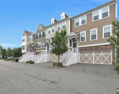 704 Cottonwood - Photo Thumbnail 2