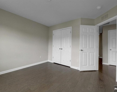 704 Cottonwood - Photo Thumbnail 26