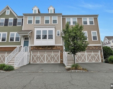 704 Cottonwood - Photo Thumbnail 1