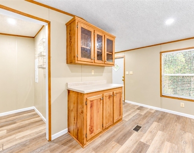 717 Hayman St - Photo Thumbnail 18