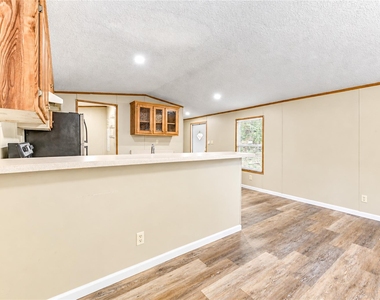 717 Hayman St - Photo Thumbnail 14