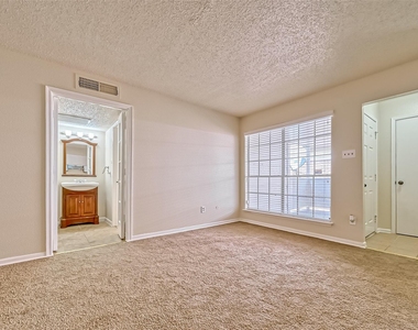 2800 Jeanetta Street - Photo Thumbnail 9