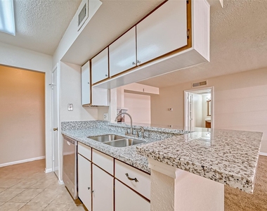 2800 Jeanetta Street - Photo Thumbnail 18
