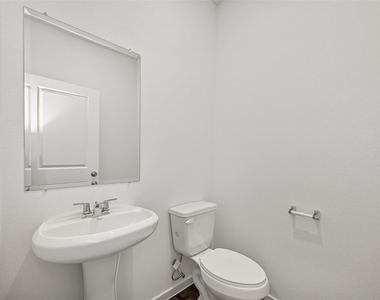 15913 Blass Valley Drive - Photo Thumbnail 10