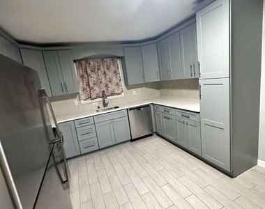 70 Harrison - Photo Thumbnail 2