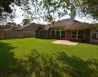 1822 Diamond Brook Drive - Photo Thumbnail 10