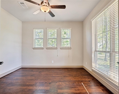 40515 Manor Drive - Photo Thumbnail 2