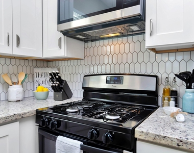 5322 Avenue K - Photo Thumbnail 23