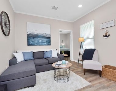 5322 Avenue K - Photo Thumbnail 16