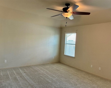 15451 Casita Verde Way - Photo Thumbnail 14