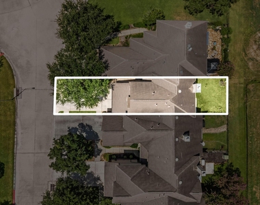 8026 Loyel Pointe Drive - Photo Thumbnail 26