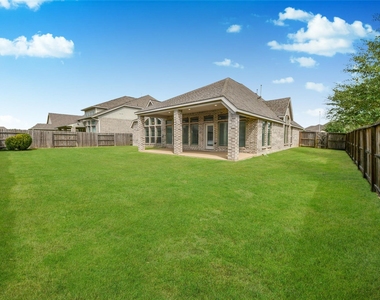 5810 Golden Peak Lane - Photo Thumbnail 33