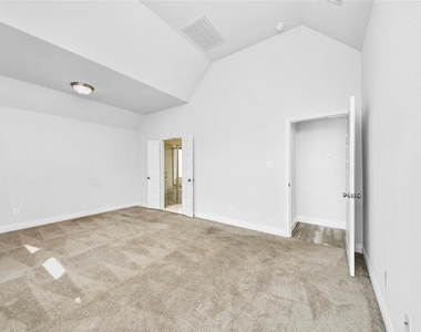 5810 Golden Peak Lane - Photo Thumbnail 7