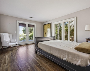 2121 Bolsover Street - Photo Thumbnail 30