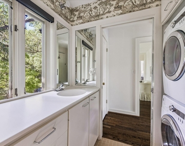 2121 Bolsover Street - Photo Thumbnail 33