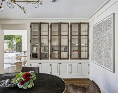 2121 Bolsover Street - Photo Thumbnail 13
