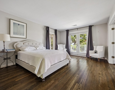 2121 Bolsover Street - Photo Thumbnail 23