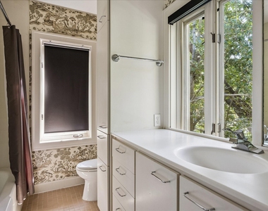 2121 Bolsover Street - Photo Thumbnail 32
