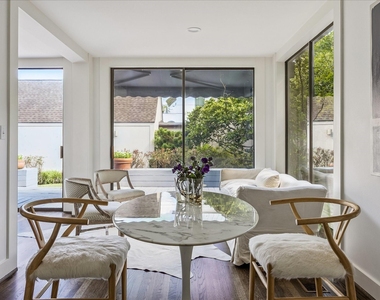 2121 Bolsover Street - Photo Thumbnail 11