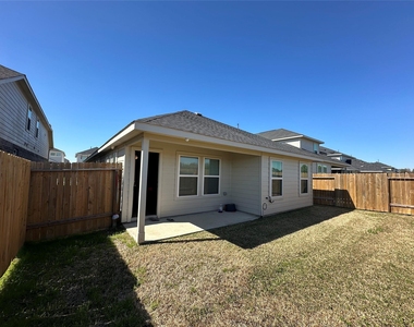 15515 Sailpoint Lane - Photo Thumbnail 21