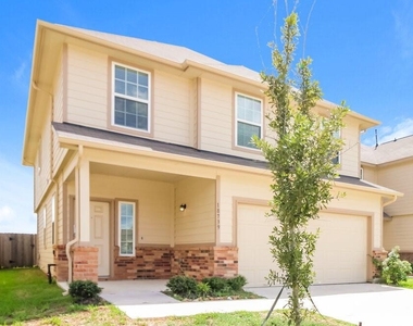 18739 Cooper Ravine Way - Photo Thumbnail 3