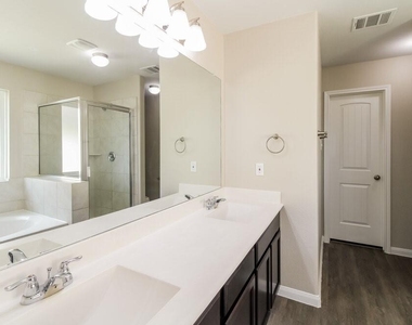 18739 Cooper Ravine Way - Photo Thumbnail 12