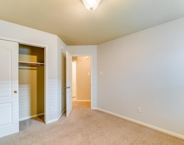 16802 Village View Trail - Photo Thumbnail 25