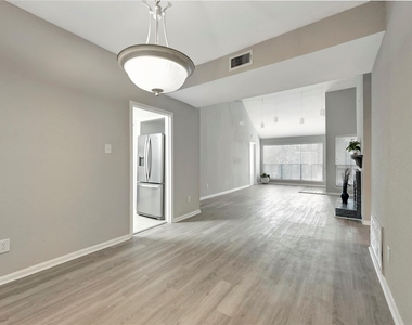 2100 Tanglewilde Street - Photo Thumbnail 17