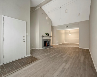 2100 Tanglewilde Street - Photo Thumbnail 5