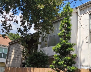 2100 Tanglewilde Street - Photo Thumbnail 38