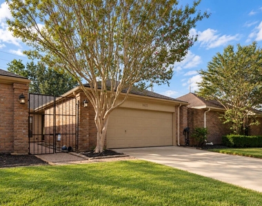 14015 Swiss Hill Drive - Photo Thumbnail 6