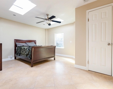 14015 Swiss Hill Drive - Photo Thumbnail 18