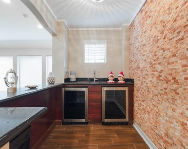 14015 Swiss Hill Drive - Photo Thumbnail 28