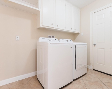 14015 Swiss Hill Drive - Photo Thumbnail 24