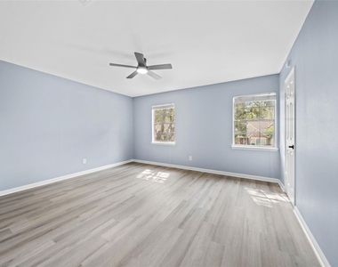 5314 Lodge Creek Dr - Photo Thumbnail 21