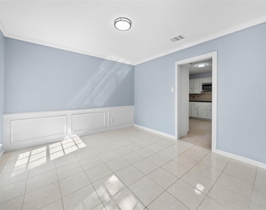 5314 Lodge Creek Dr - Photo Thumbnail 13