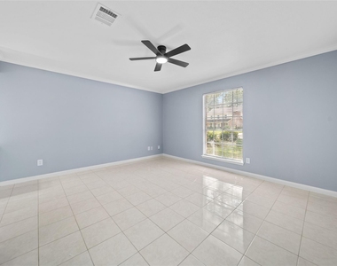 5314 Lodge Creek Dr - Photo Thumbnail 15