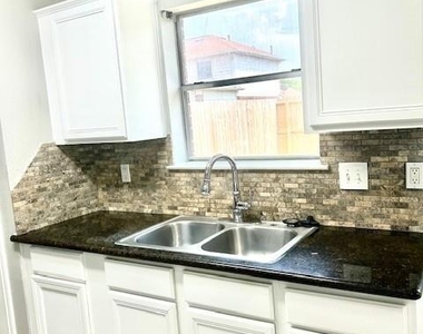 17013 Carbridge Drive - Photo Thumbnail 13