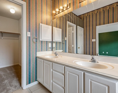 1106 Kerri Ct Court - Photo Thumbnail 22