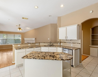 1106 Kerri Ct Court - Photo Thumbnail 12