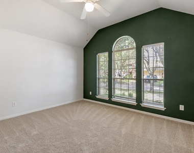 1106 Kerri Ct Court - Photo Thumbnail 24