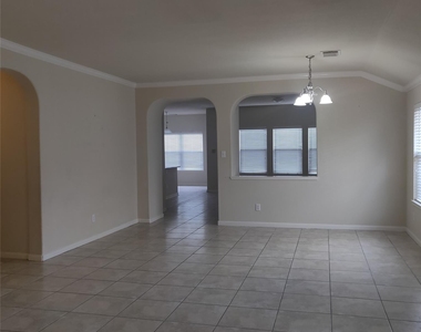 1918 Bevington Oaks Circle - Photo Thumbnail 1