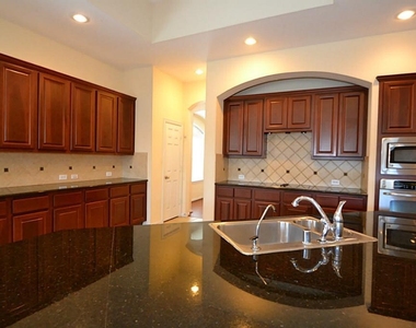 6606 Cadogan Court - Photo Thumbnail 23